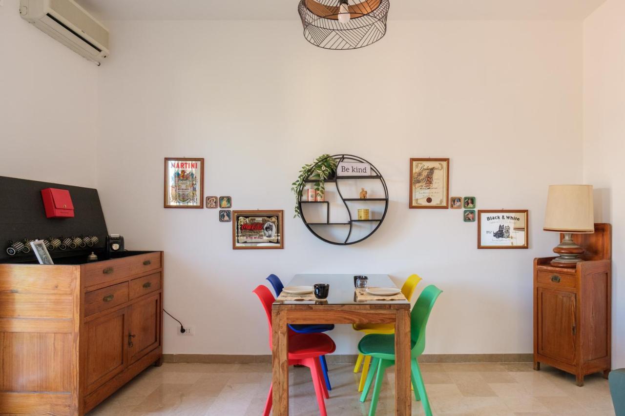 Fabula Rooms 3 Suites With Private Bathroom Bologna Ngoại thất bức ảnh