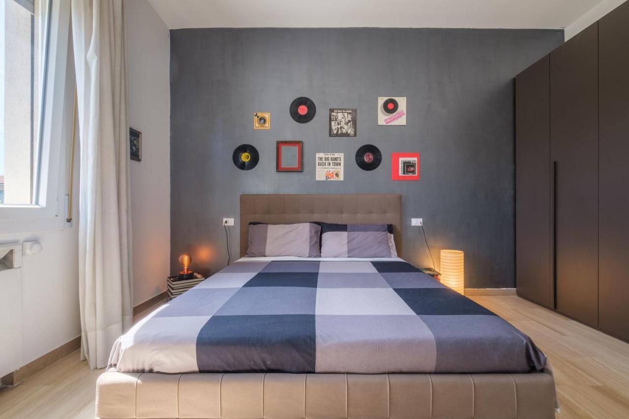 Fabula Rooms 3 Suites With Private Bathroom Bologna Ngoại thất bức ảnh